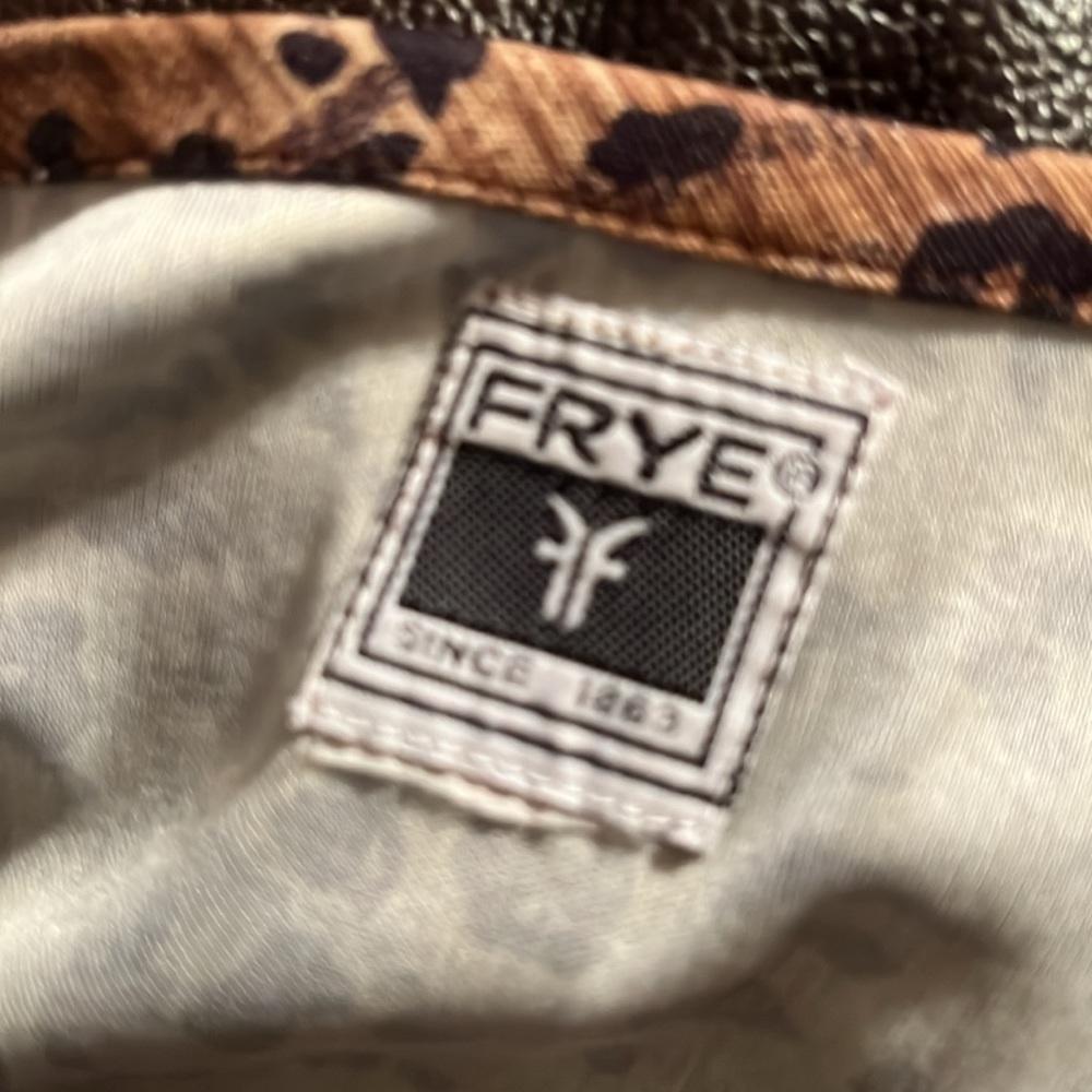 Frye 🤩 - Picture 5 of 5